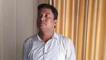 anti-corruption team arrested Junior Engineer from Electricity Department for bribe of ₹22,000 in varanasi