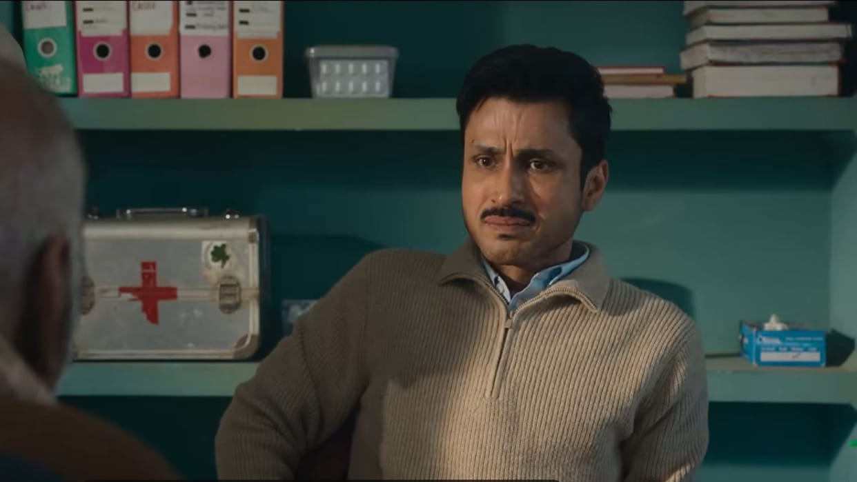 Gram Chikitsalay 2 Trailer release bhojpuri actor nirahua entry in new series