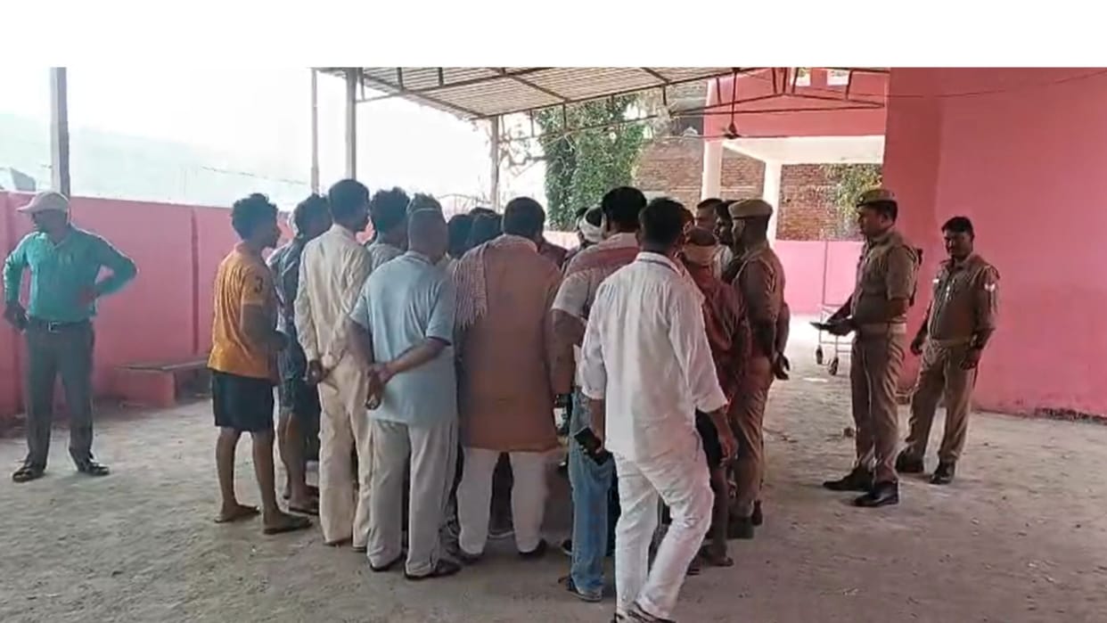 High school student stabs classmate to death in chandauli