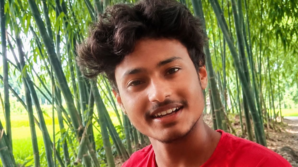 Youth dies two injured in Kishanganj Bihar road accident his father passed away month ago