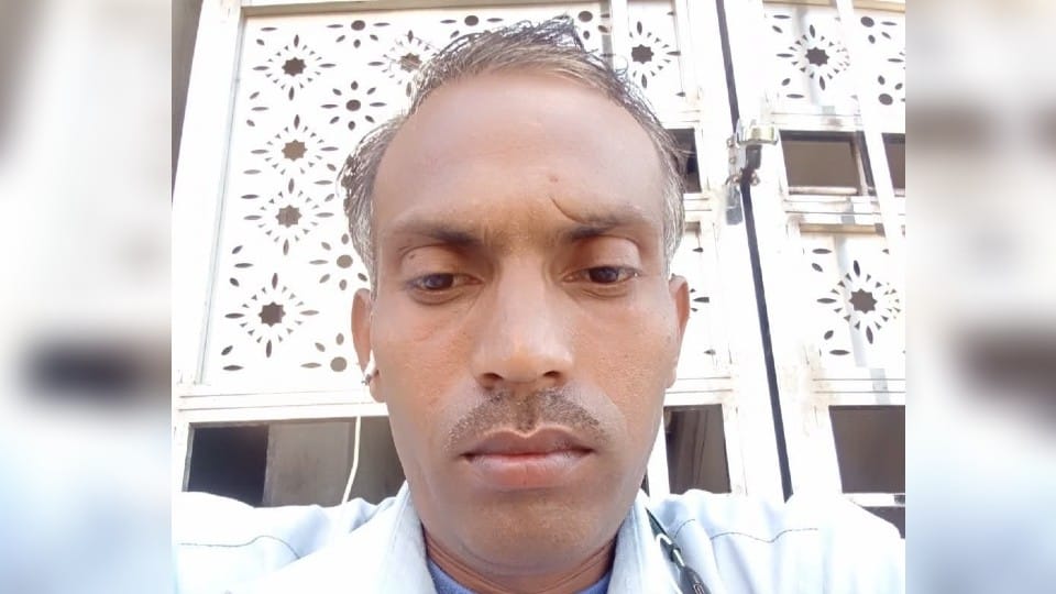 Body of young man found hanging from mango tree
