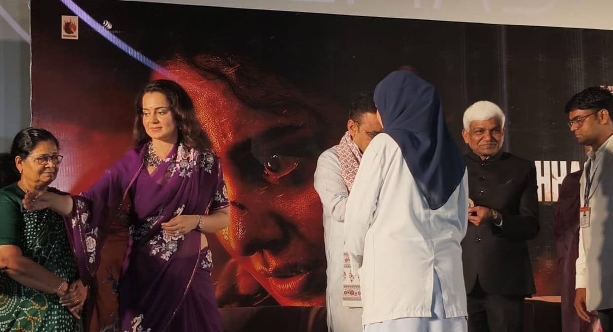 Kangana Ranaut Stardom Shines in Jaipur MP Attends Bharat Bhagya Vidhata Screening Honours Nurses