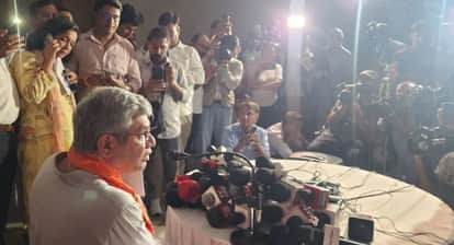 Blackout at Union Minister Press Conference Power Outage Sparks Chaos Energy Minister Orders Immediate Probe