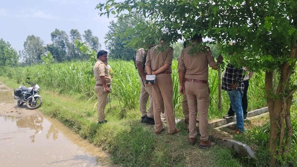 UP: Girlfriend arrived from Mumbai insisting on marriage; lover murdered her in Bijnor and buried the body