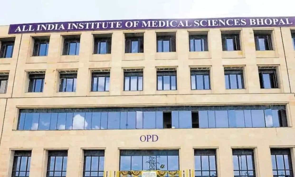 aiims-bhopal-child-death-case-formalin-injection-fir-against-two-nursing-officers