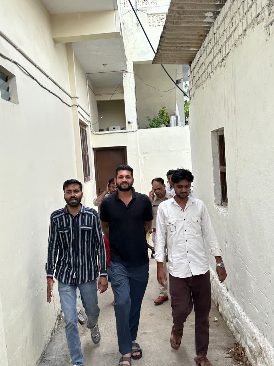 Bhopal News: Police action ahead of Union Minister's visit to Bhopal, several Youth Congress-NSUI leaders deta