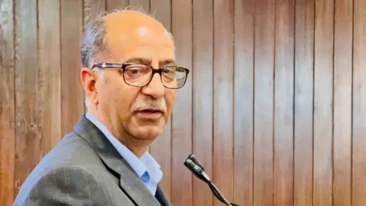 Centre should withdraw AFSPA from J-K first if revoked anywhere CM advisor
