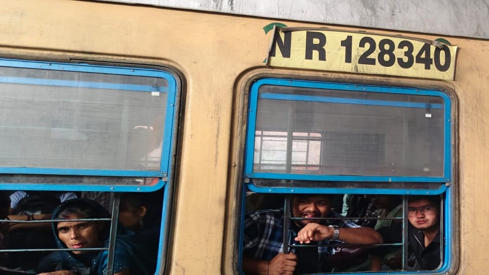 Explosion in the compressor of EMU passenger train