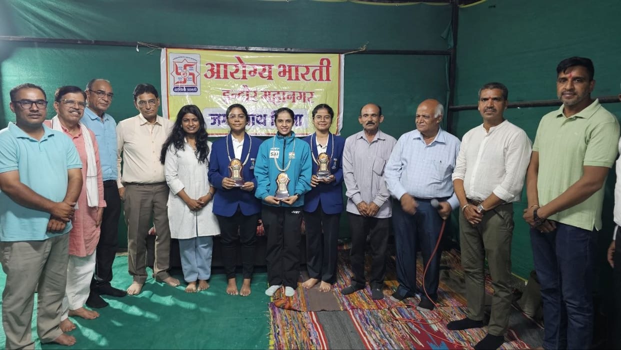 Indore News World Yogasan Sports Championship 2026 Medalists Honored