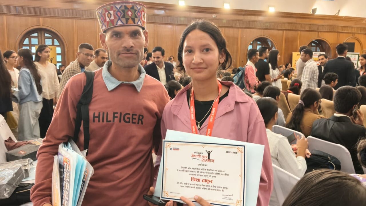 amar ujala medhavi chhatra samman: Toppers in Class 12 as well after Class 10; Prakriti and Kashi