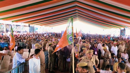 CM Yogi Adityanath lay foundation stone for and inaugurate 39 development projects in Azamgarh