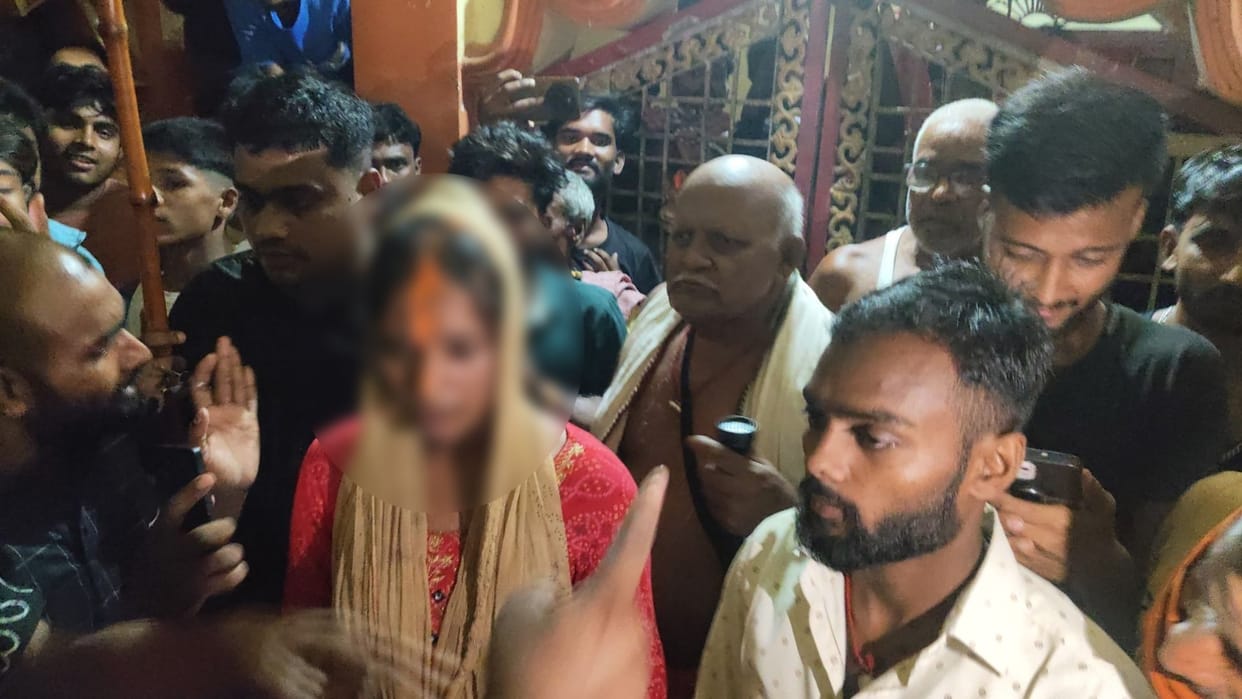 Villagers caught couple compromising position subsequently they married off in temple in West Champaran Bihar