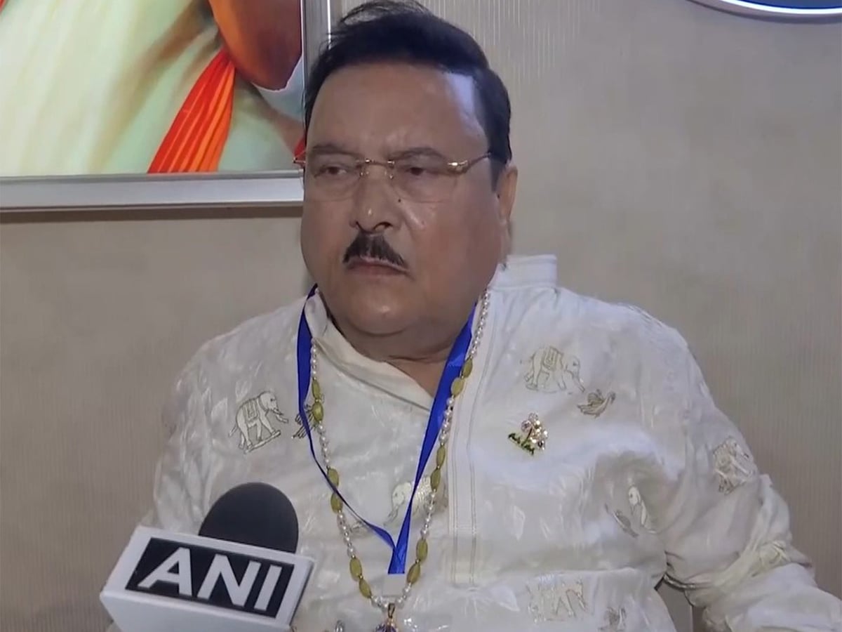 क्या राजनीति से संन्यास लेंगे विधायक रहे मदन मित्रा?:                                   बोले- इतनी नफरत है, अब थक चुका हूं; आगे क्या करेंगे?