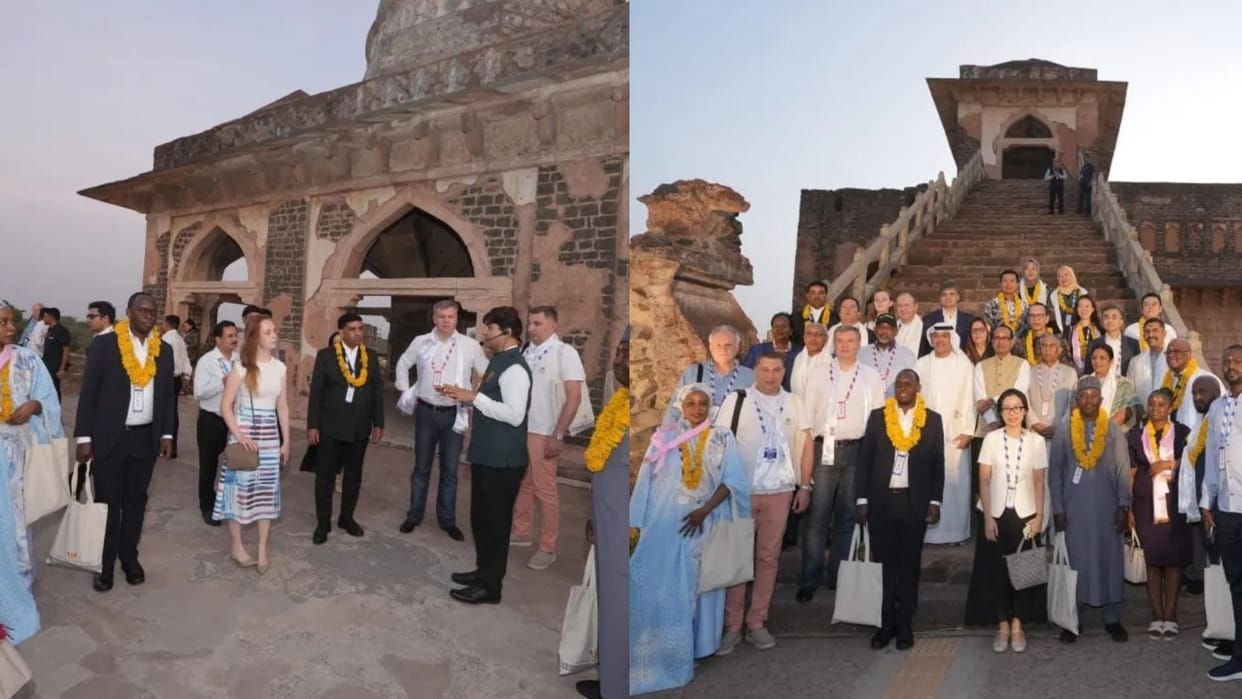 BRICS delegation visits ManduJahaz Mahal illuminated by a