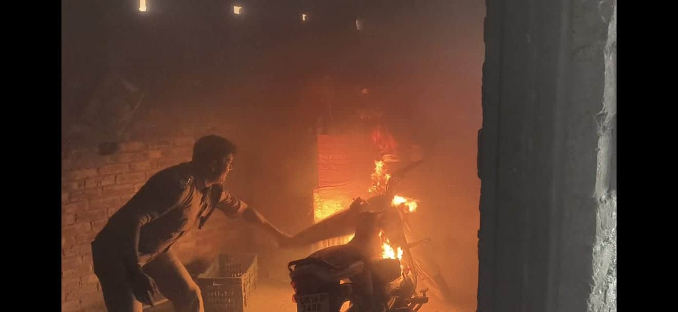 Dehradun BJP leader Murder Communal violence houses set on fire stone-pelting, bulldozers Know All Updates