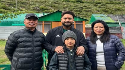 आदि कैलाश पहुंचे क्रिकेट स्टार ऋषभ पंत