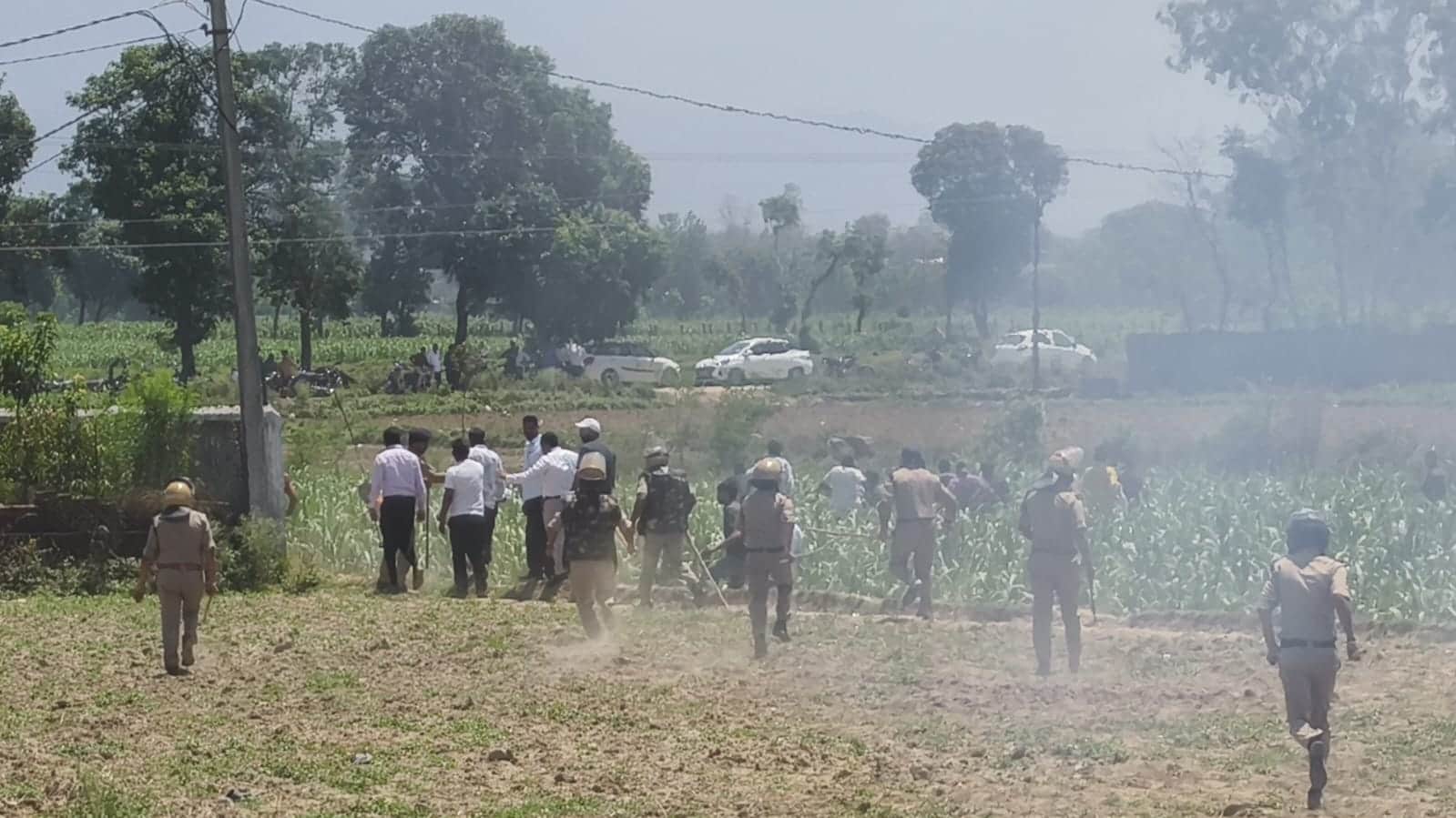 BJP Leader Murder In Vikasnagar Chaos prevailed in Bairagiwala late into night protesters Ruckus Photos