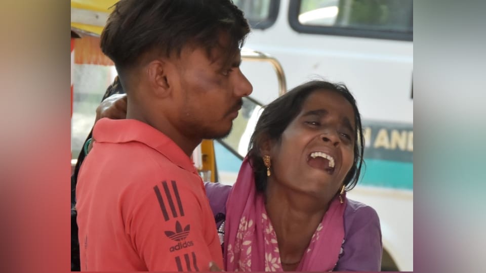 Four die in accident: A battle for life was underway, the ambulance followed protocol, yet the life was lost;