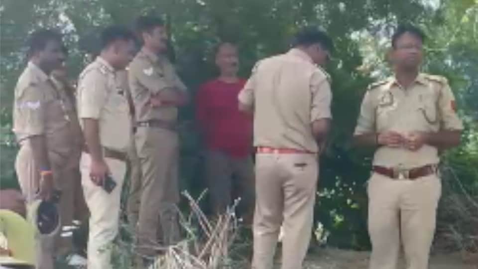 Fatehpur Murder brother said My sister thrashed about struggling desperately she died with in just 90 seconds