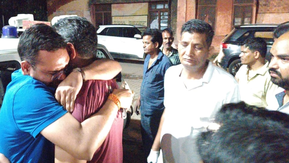 Shikohabad murder suicide case story of Rakesh Yadav and Rammurti Yadav
