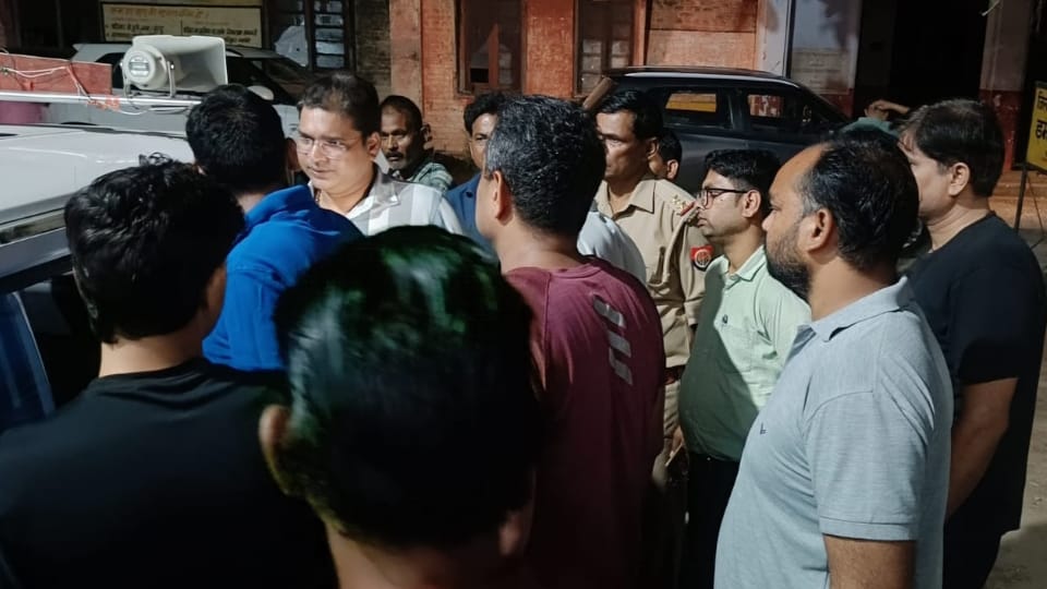 There were allegations of forged documents and misappropriation of agricultural income amounting to ₹2.60 lakh