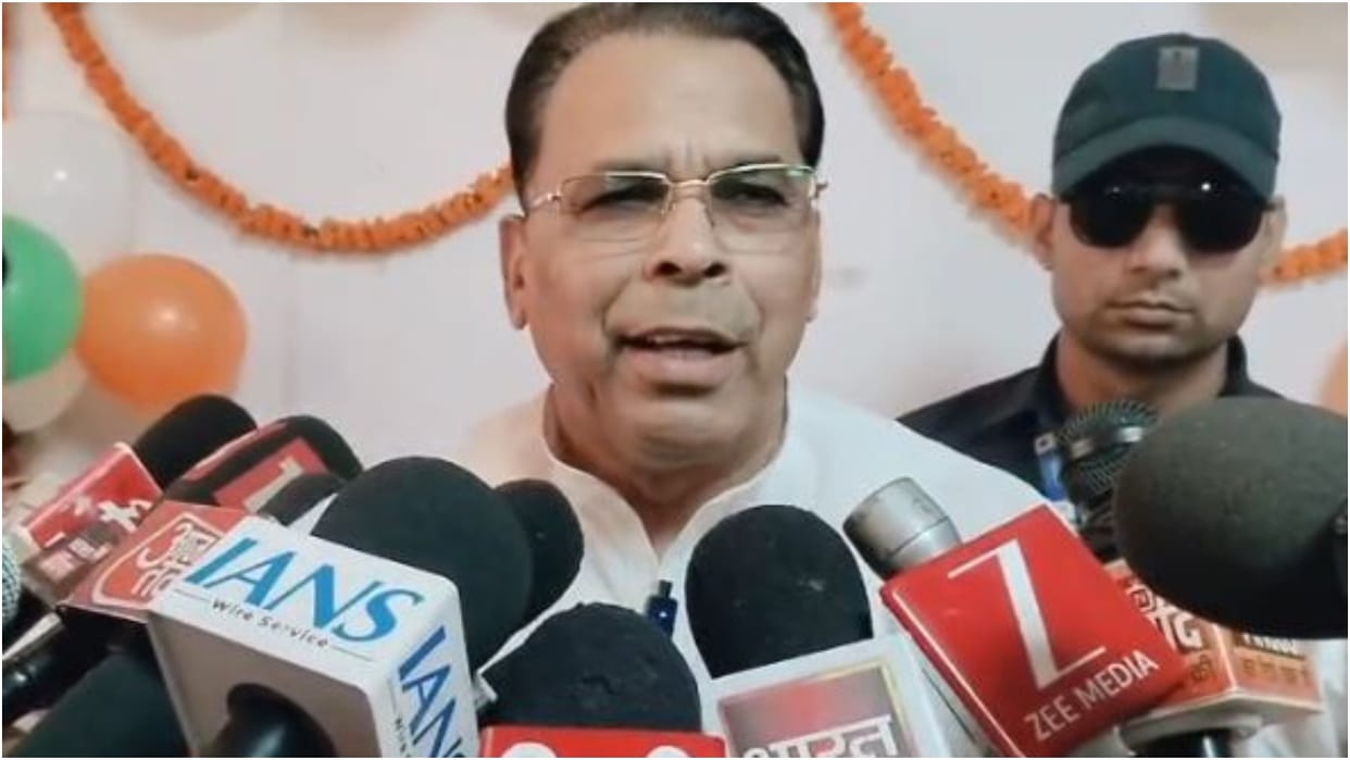 Akhilesh Yadav will meet a fate even worse than Mamata Banerjee said Minister Narendra Kashyap in Shahjahanpur