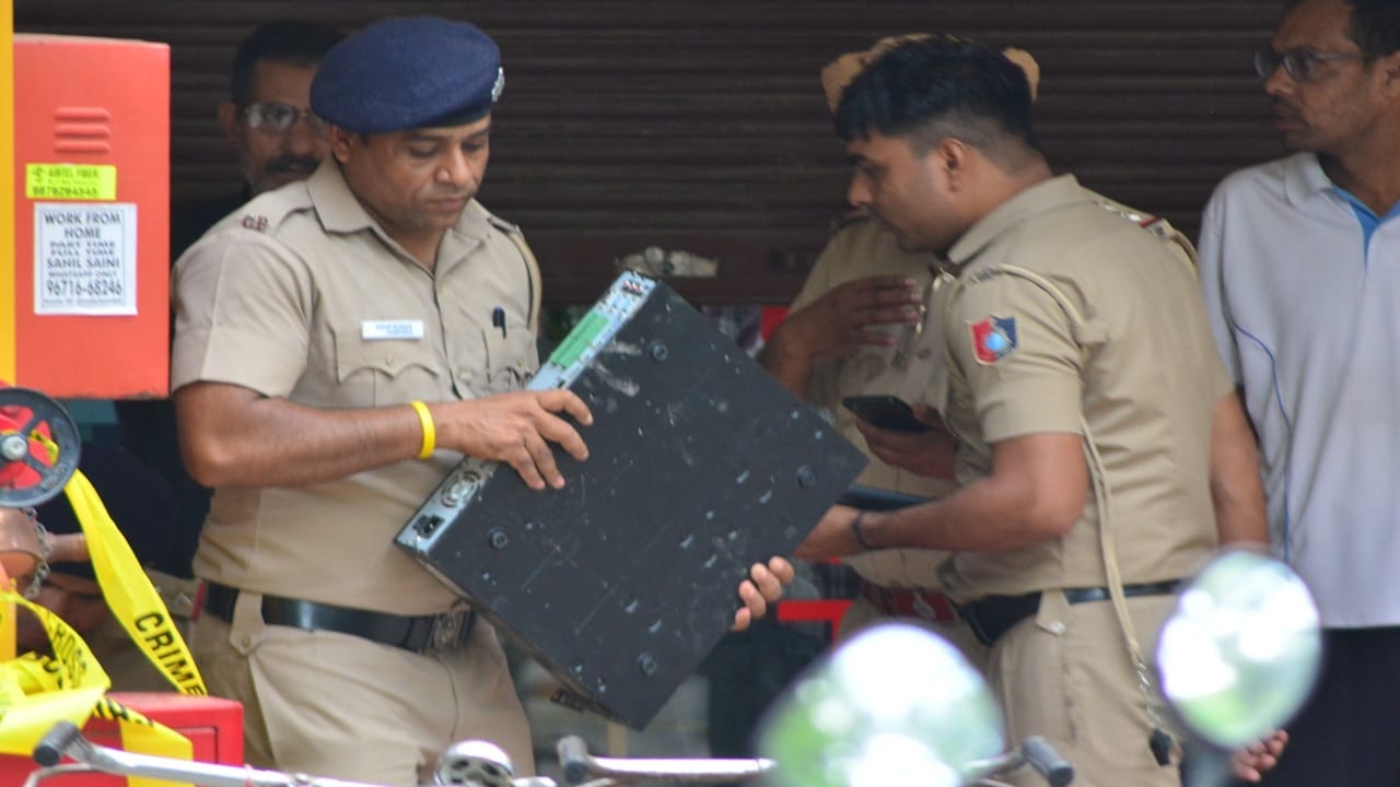 Medical store cashier murdered in broad daylight in Chandigarh shooter fired 13 rounds in 1.5 seconds see vide