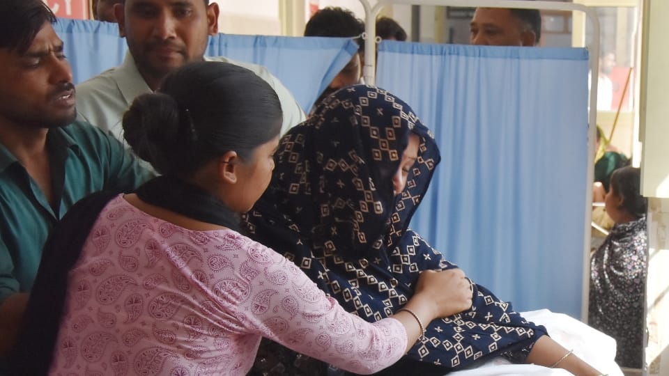 Four die in accident: A battle for life was underway, the ambulance followed protocol, yet the life was lost;