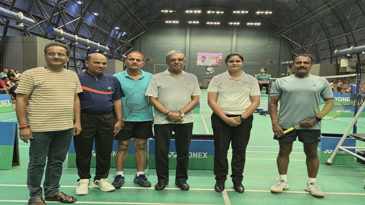 Sports News: Title wins for Bhavna, Deepika, Madhu, and Neelam in veteran badminton.