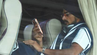 UP: India and Afghanistan teams arrive in Lucknow; fans eager to catch a glimpse of Rohit and Shreyas—see phot