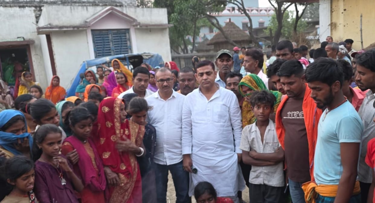 Bihar News 21 Year Old Girl Dies By Suicide In Saran Family In Deep Shock