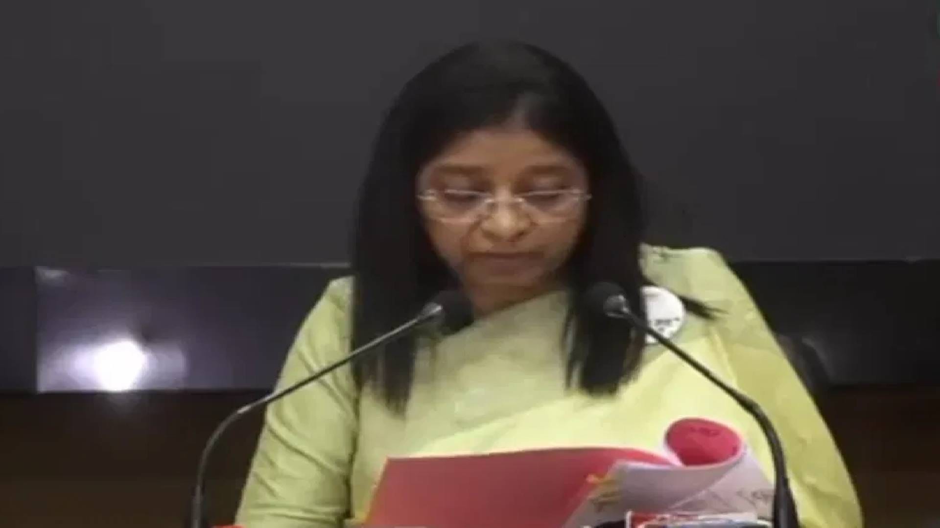 कैबिनेट सचिव वंदना डाडेल