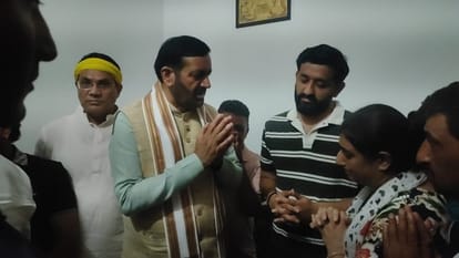 CM Saini visits the family of the Rohtak D-Park fire victims; announces compensation of up to ₹5 lakh
