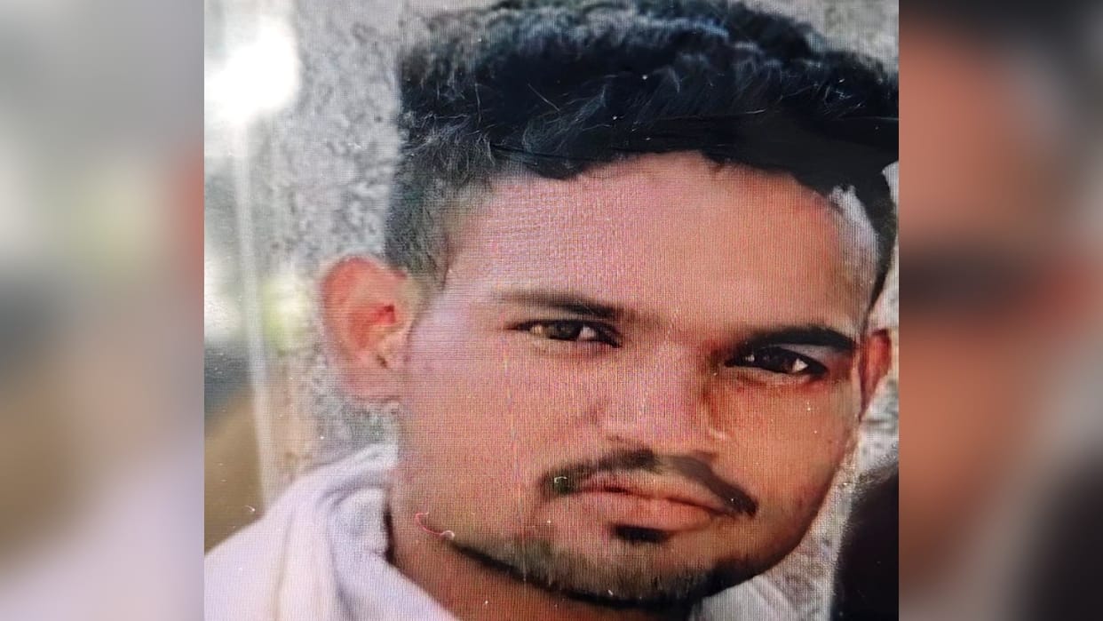 Dead body of Bareilly Club employee found hanging from a tree
