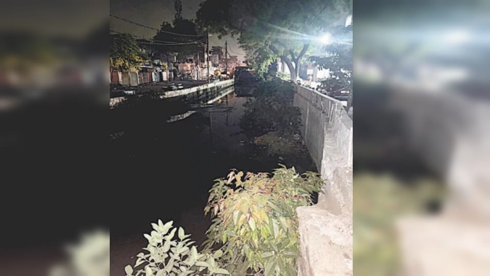 Body Found in Odion Drain in Meerut, Fifth Death in a Year, Administration May Shift Liquor Shops