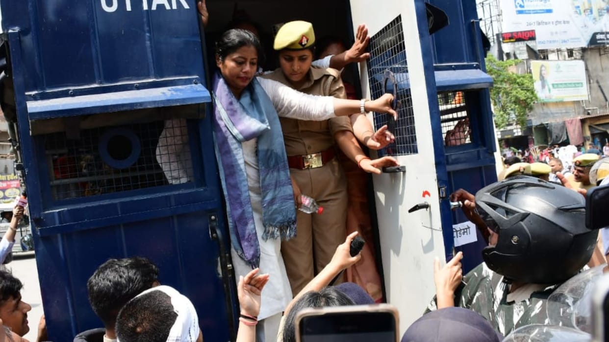 Pallavi Patel protest in Varanasi Demonstration over NEET paper leak case stopped from proceeding to PMO