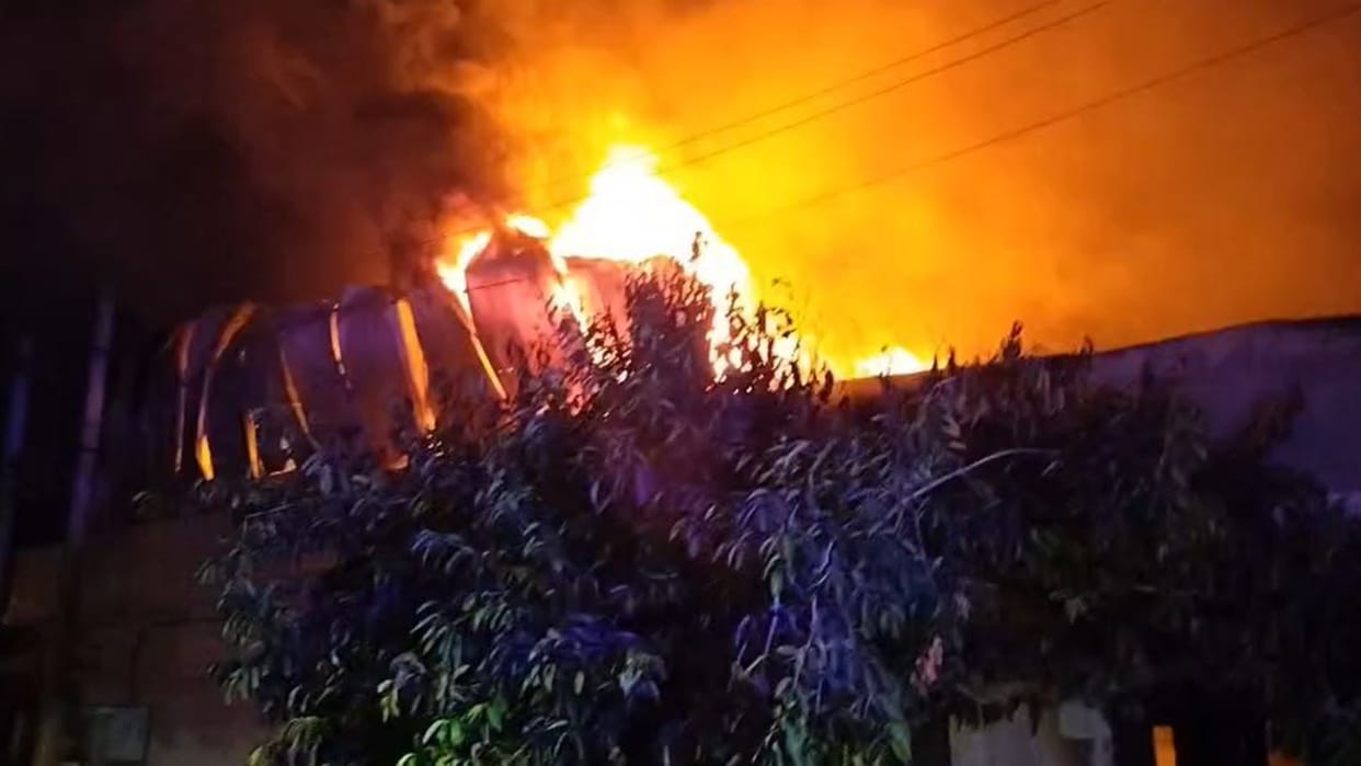 Ajmer News: Massive fire in RIICO industrial area, two factories gutted; losses worth lakhs feared