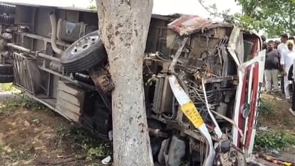 Major road accident in Tohana Bus overturns in a field 3 dead including a woman and several injured