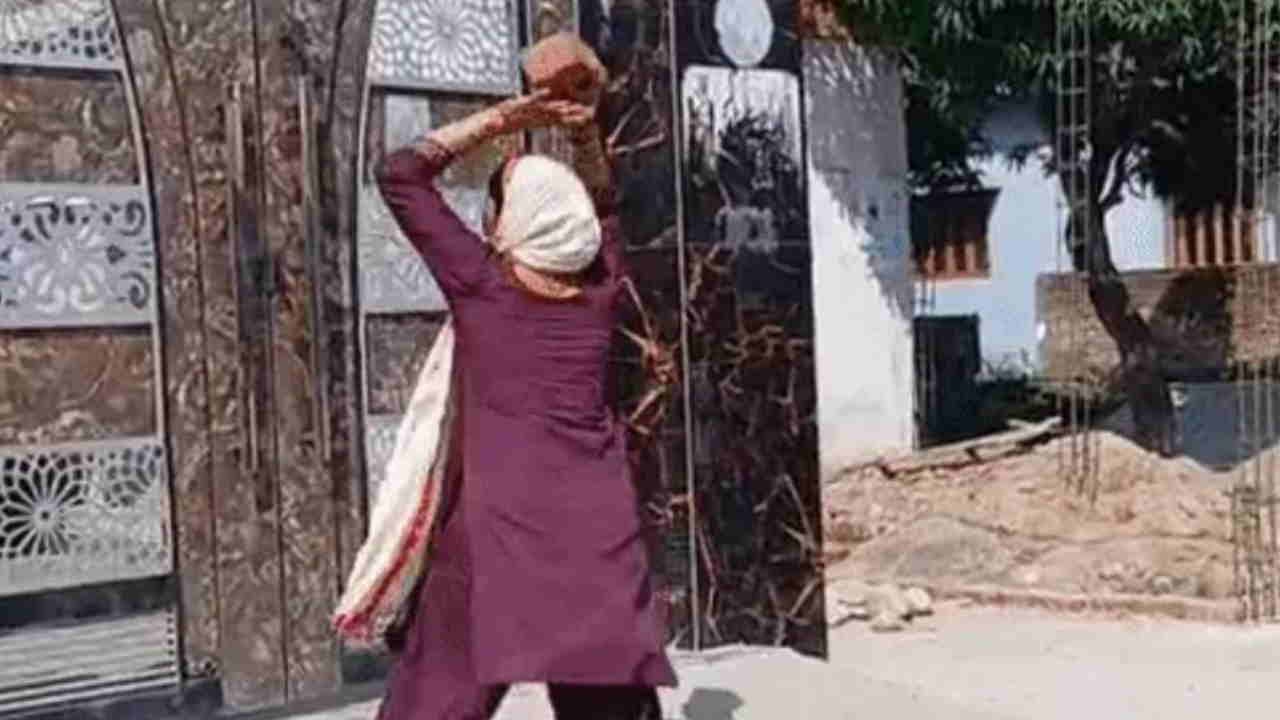 BJP Leader Murder vinod Kumar wife Stones pelted at accused house Seeks Justice Dehradun Vikasnagar