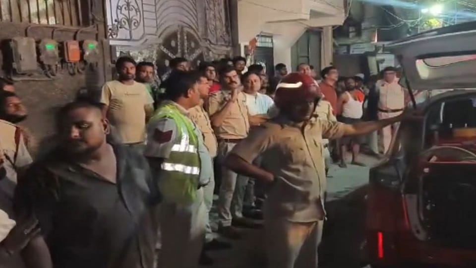 Fire breaks out at a house in South Delhi Khanpur Raju Park fire personnel bring it under control in Delhi