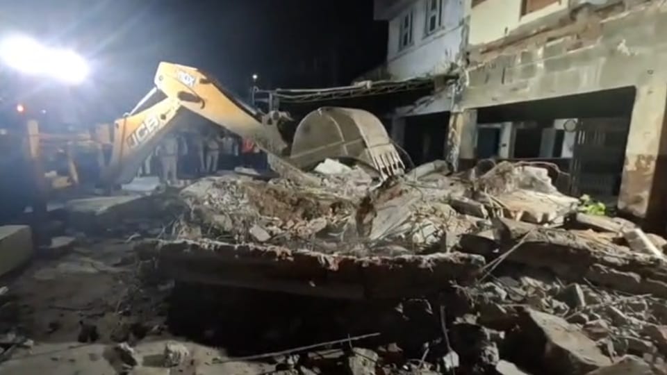 Building Collapse: Tragedy forever separates twin brothers born just 20 minutes apart