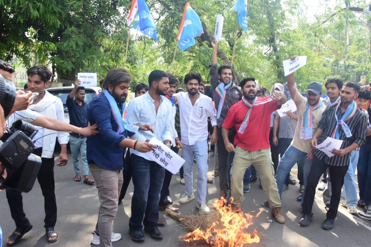 Controversy over Meenakshi Natarajan's nomination continues: NSUI burns effigy of Chief Electoral Officer, all