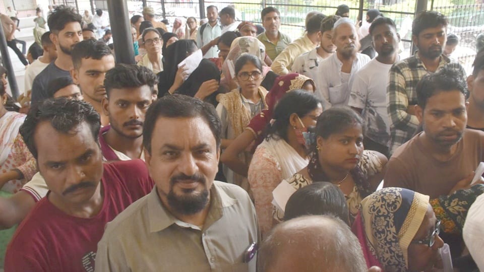Moradabad: Newborn identification stalled due to sluggish portal; thousands of birth certificates held up