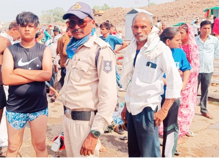 एसडीईआरएफ जवानों का बचाव कार्य रहा सफल।
