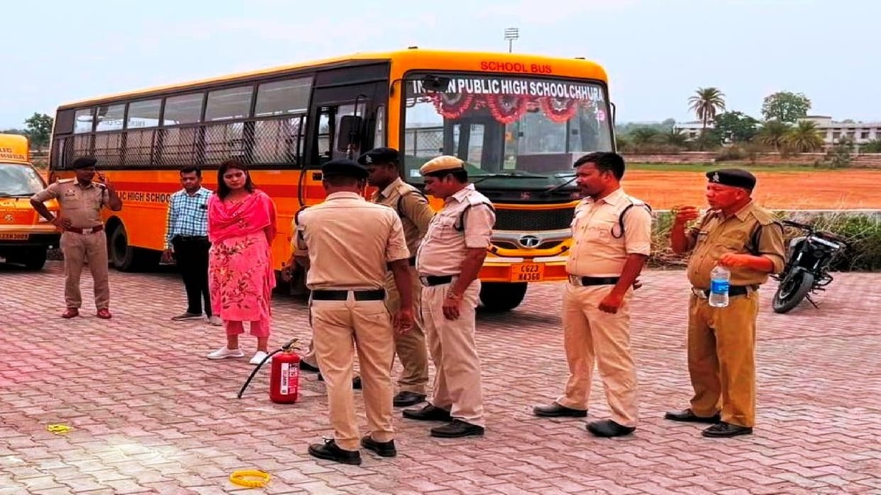Special inspection of school buses for the safety of students, notice issued to 45 operators