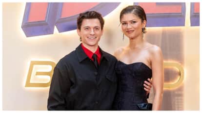 Zendaya Tom Holland Rock The Red Carpet For Spider Man Brand New Day In Madrid