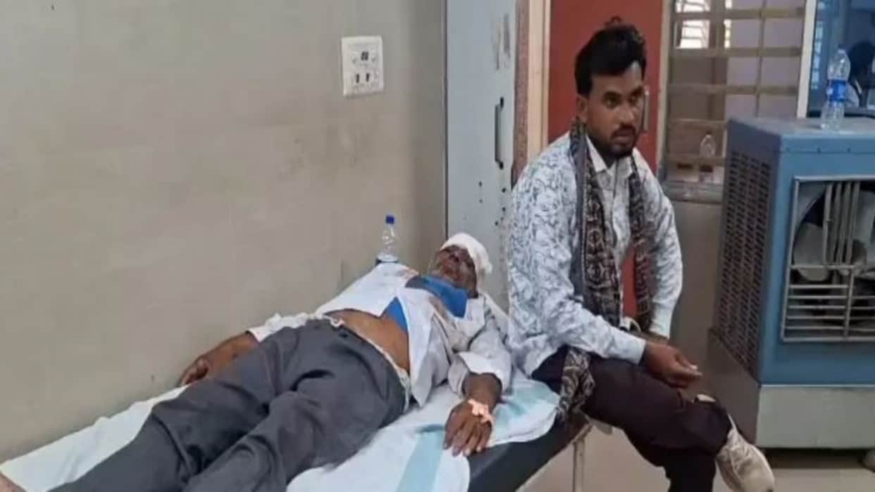 Damoh News: Blood ties turn violent over jewellery dispute; elder brother critically injured in axe attack