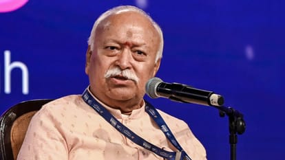 आरएसएस प्रमुख मोहन भागवत (फाइल)