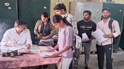 Admission in Masters in Saraswati Degree College Hathras