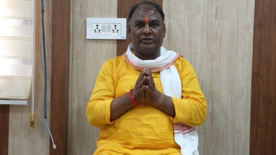 Ram Mandir Donation Scam Tinnu Yadav held sway everywhere from temple construction to VIP event raise question